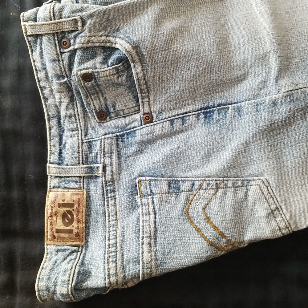 l.e.i. Jeans
